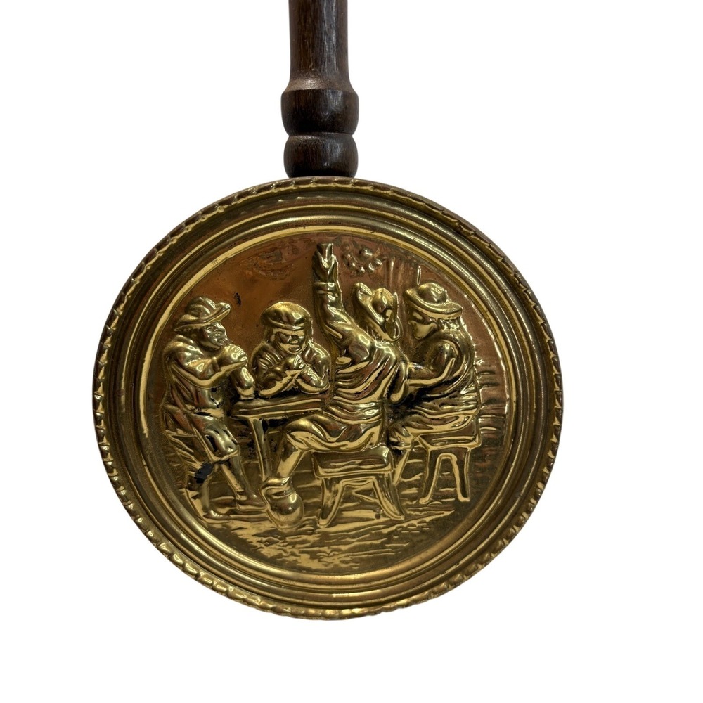 Brass Silent Butler Bed Warmer Tavern Scene Vintage Embossed Wood Handle Decor
